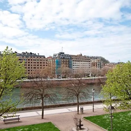 The Collection | City Centre - River View San Sebastian